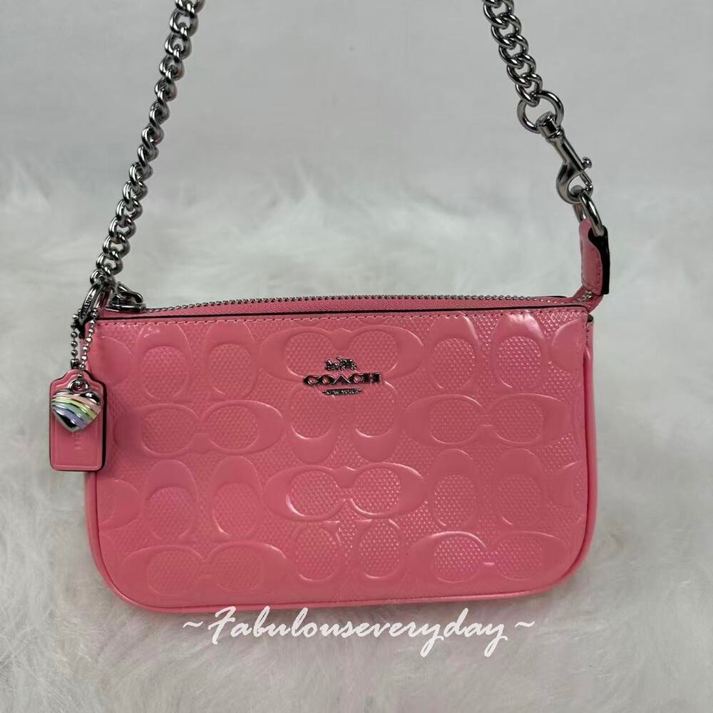 Coach Nolita 19 In Signature Leather With Heart Charm Clutch Wristlet CCZ27 Pink - Picture 3 of 8